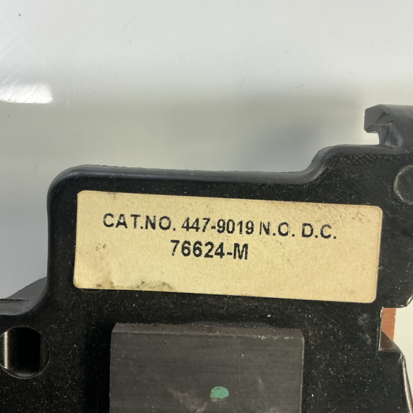 447-9019 auxilrry contact AB-570