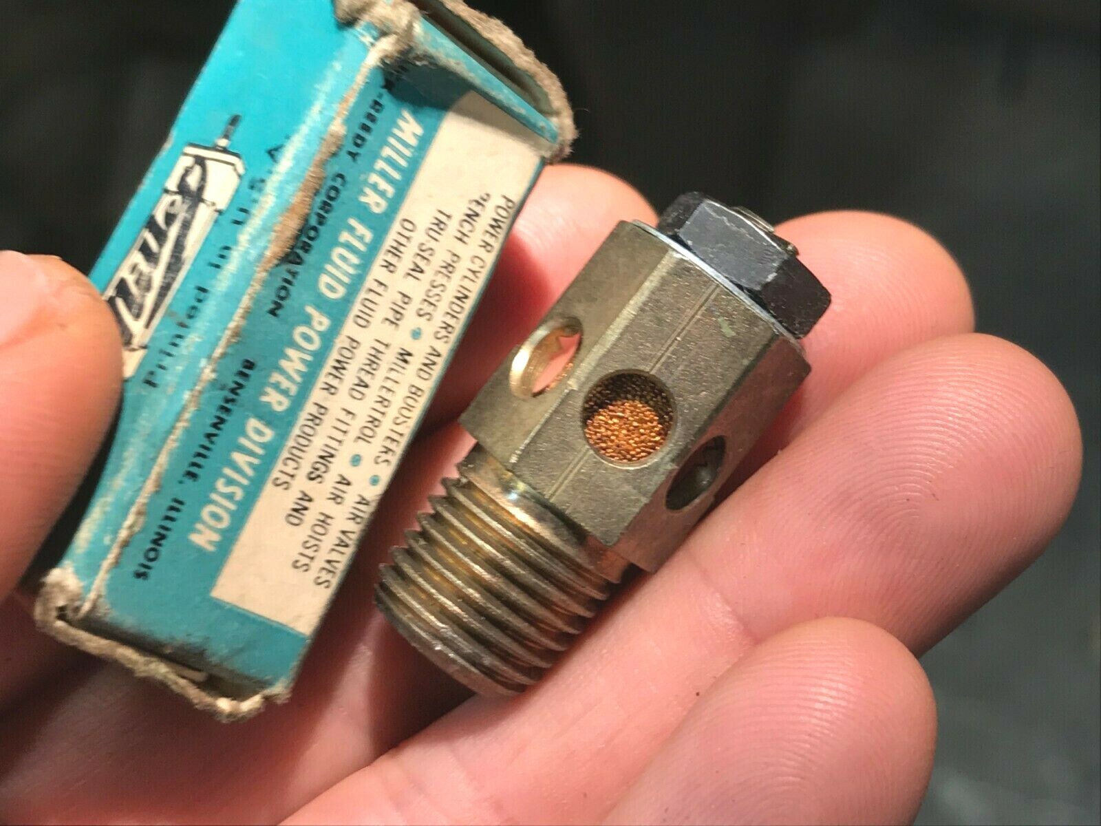 VINTAGE MILLER FLUID POWER FOR 1/4″ PORTS SPEED CONTROL MUFFLER MADE IN USA