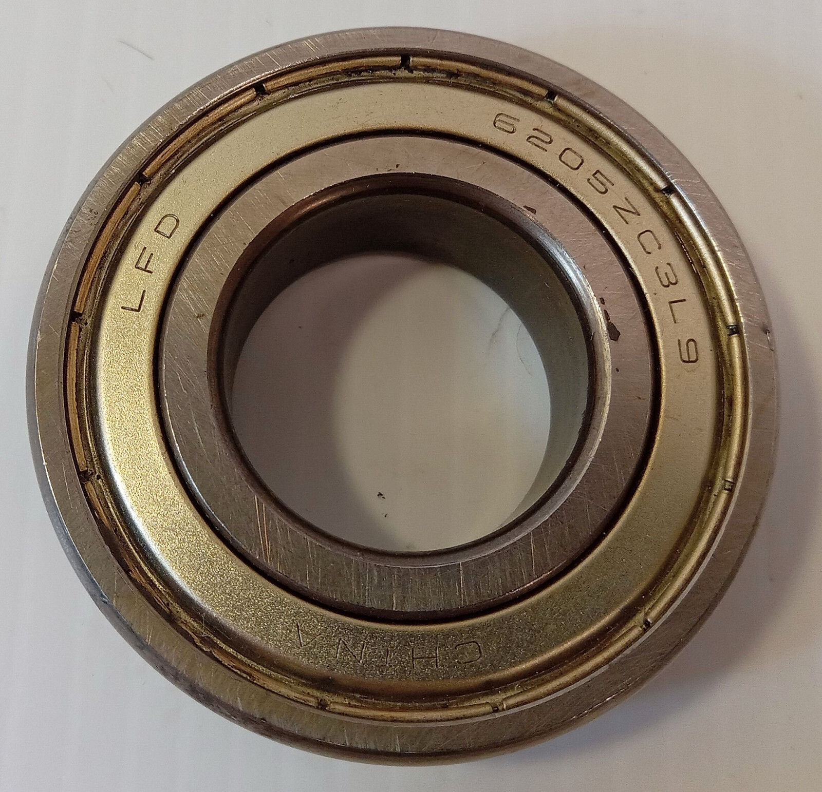 1 NEW LFD 6205Z-C3-L9 RADIAL DEEP GROOVE BALL BEARING NNB ***MAKE OFFER***