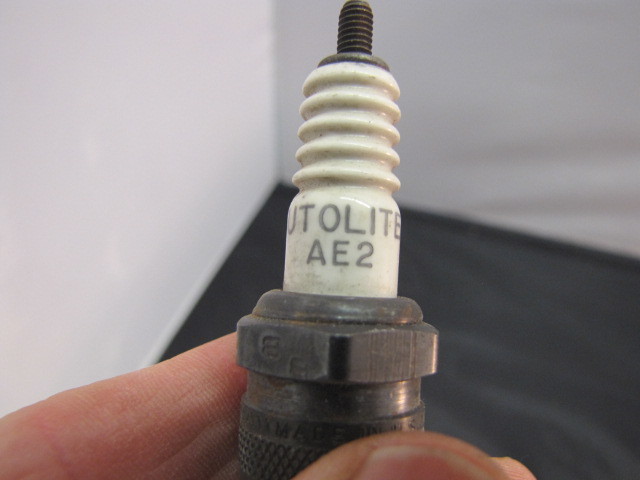 MOTORCRAFT AUTOLITE SPARK PLUG SPARK PLUG SPARK PLUG AE2