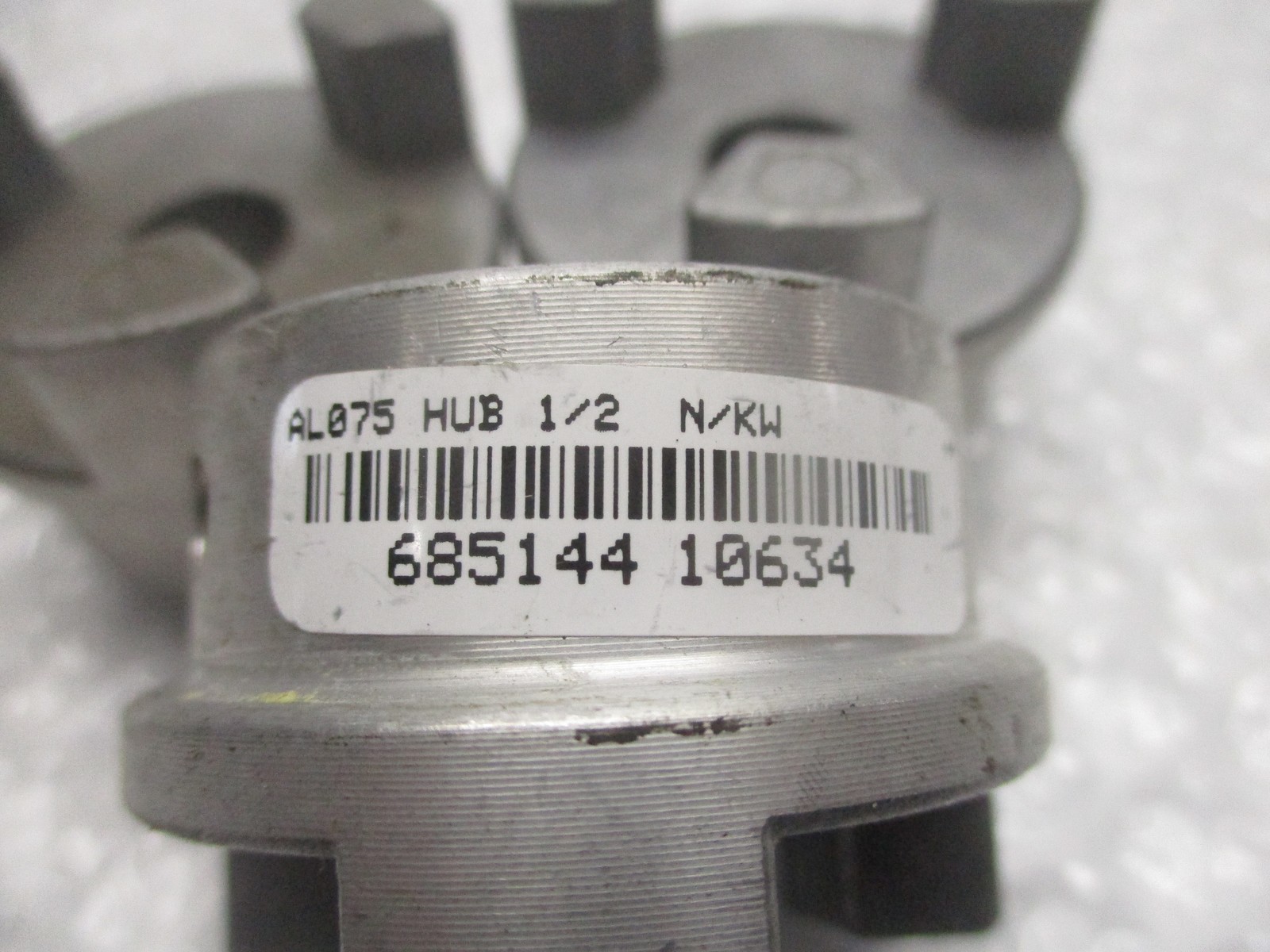 LOVEJOY L-075 COUPLING 1/2″ LOT OF 3 NSNP