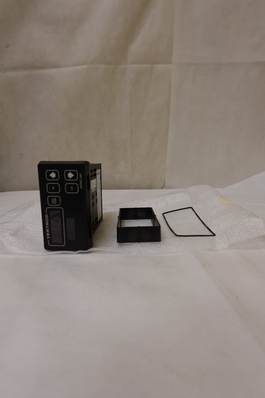 WATLOW VERTROD – Series 989 Controller 989S-10DD-JRDM / 989S10DDJRDM