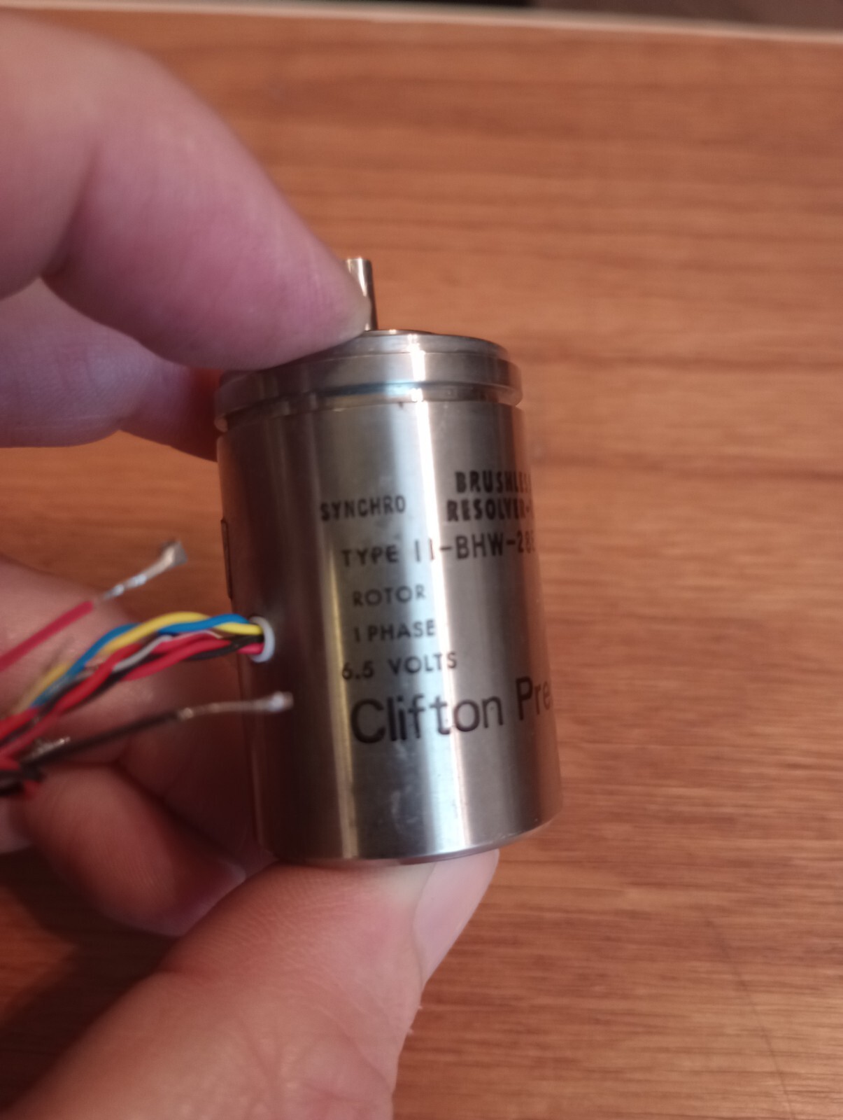 Clifton Precision Canister Resolver, 11-BHW-28E, Rotor 6.5V, 5000Hz
