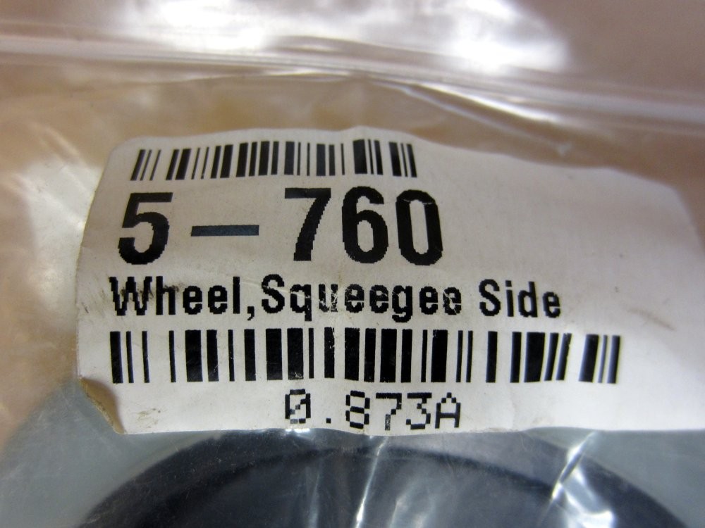 Part 5-760 Squeegee Side Wheel 5760 (Pack of 2)