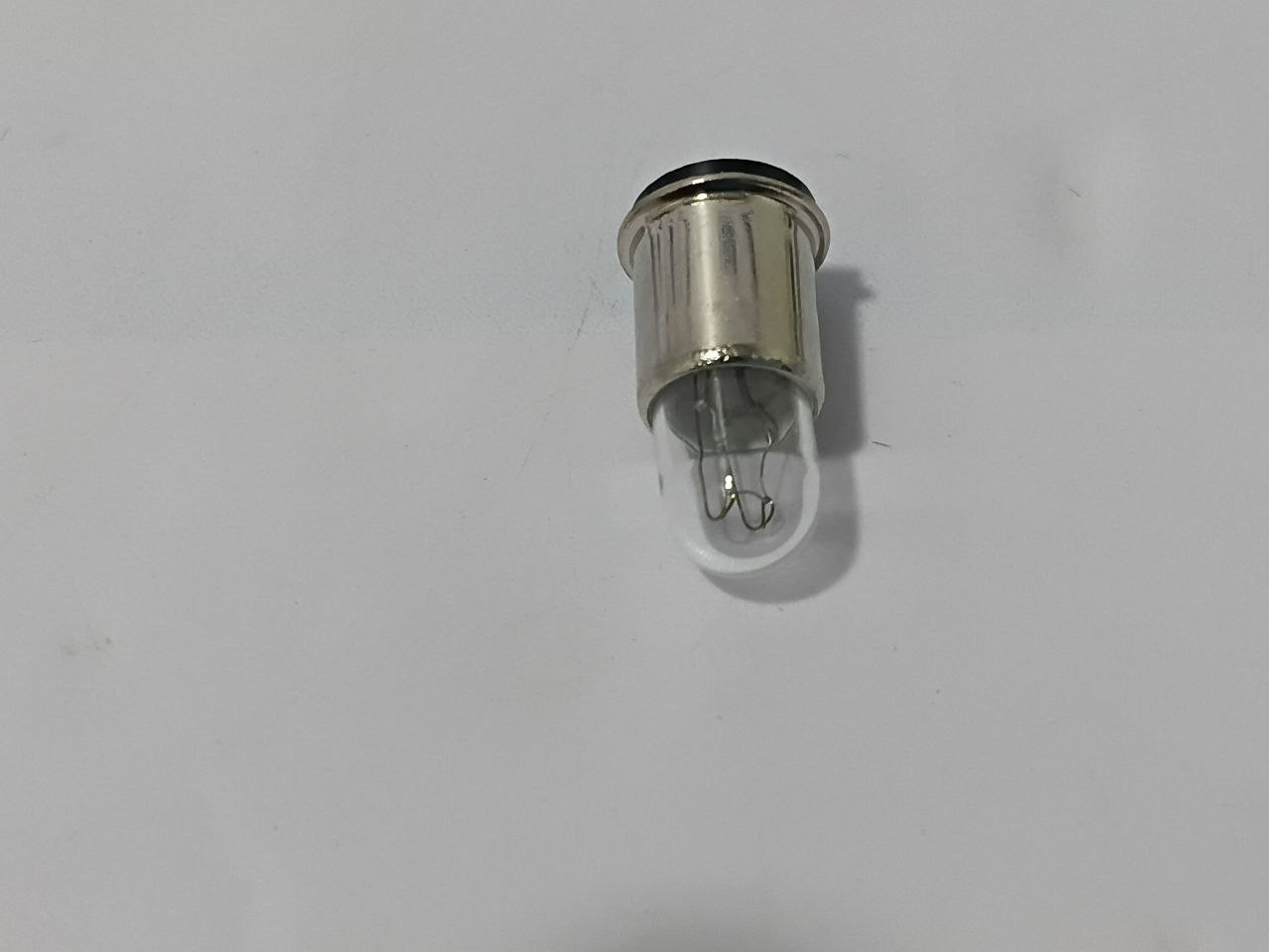 Push Button Indicator Lamp 327L 28V 0.04A (Lot of 16 Pcs)