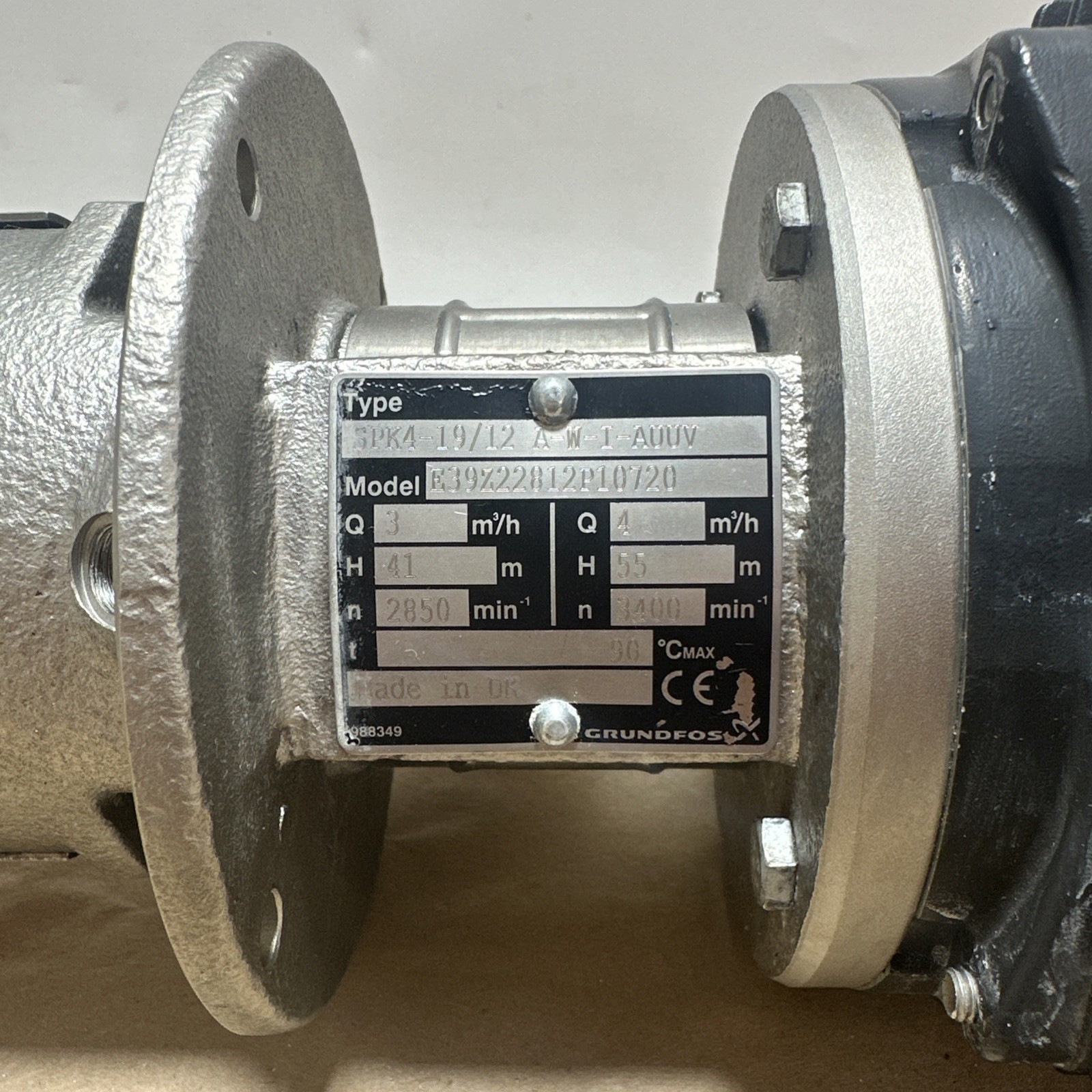GRUNDFOS SPK4-19/12 A-W-I-AUUV 230v 1.5hp Multi Stage CNC Imersable pump 4m³/h