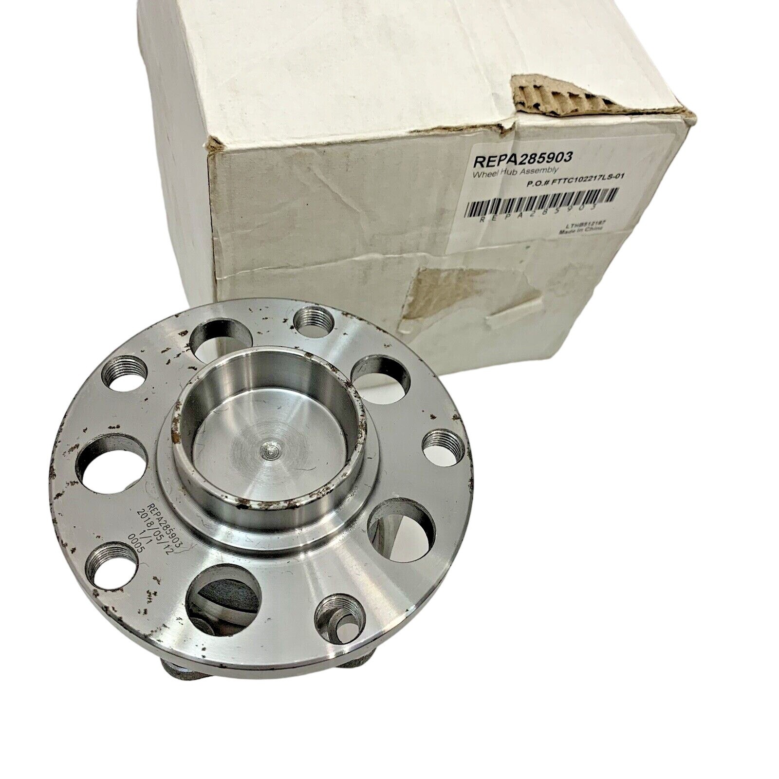 Wheel Hub Assembly with Bearings for Volkswagen Passat Audi A6 In Box