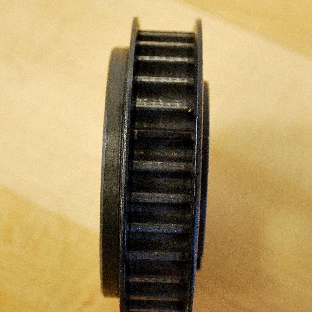 Gates 8M32S121610 Sprocket. Fenner Tapered Lock 1610-35 – USED