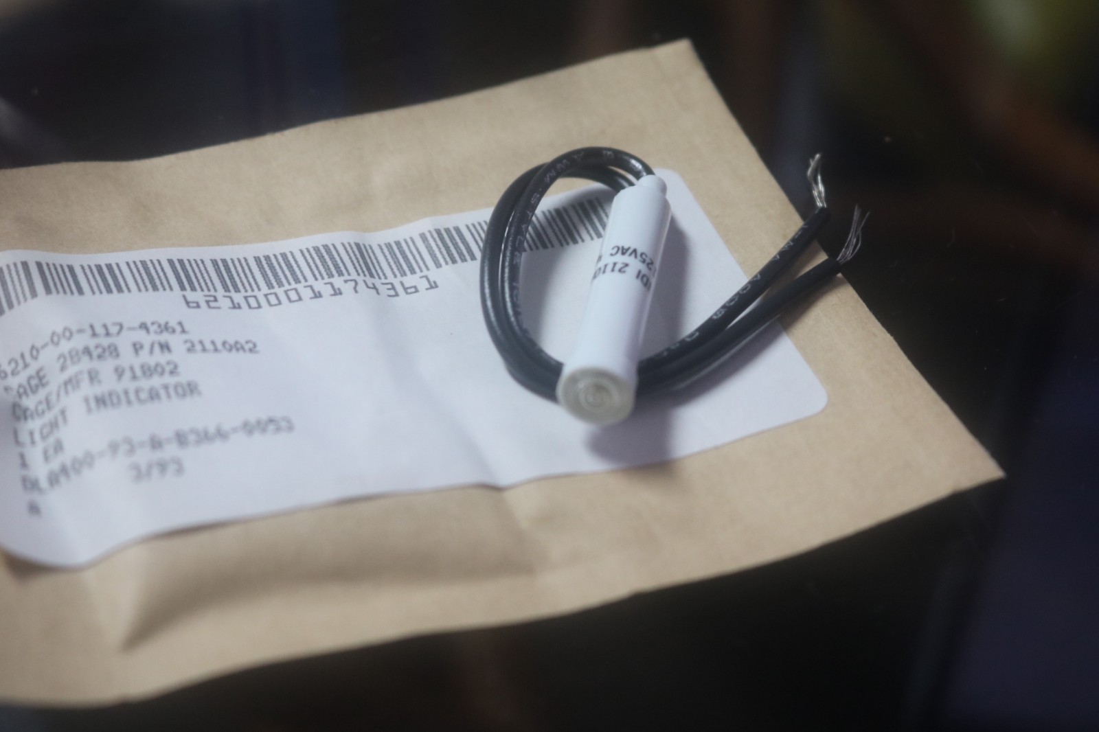 NOS Chicago Miniature neon panel indicator light PN 2110A2 6210-00-117-4361
