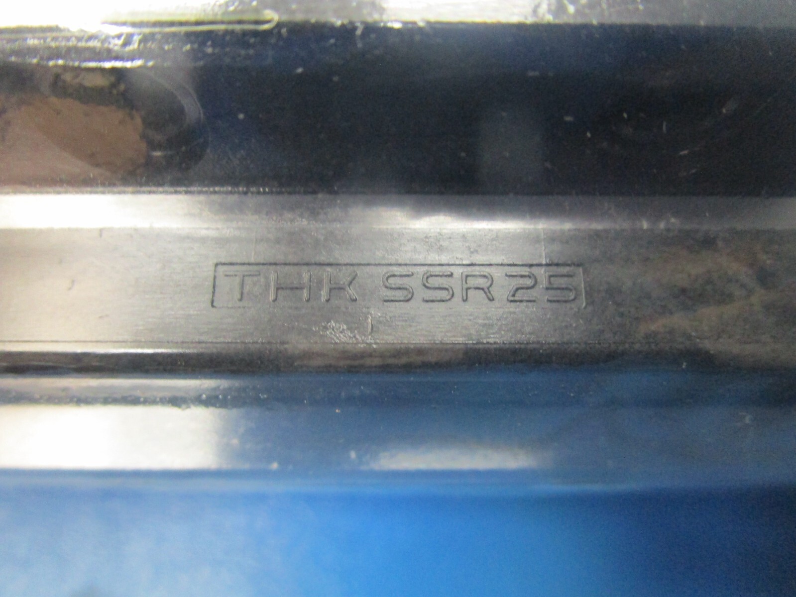 THK SSR25XTB2UU+1600LY, Two Linear Bearing SSR25XTB Flange Blocks on 1600mm Rail