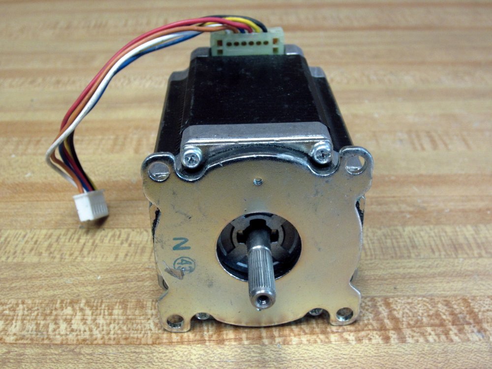 Sanyo Denki 103H7126-1451 StepSyn DC Stepping Motor 127K37901