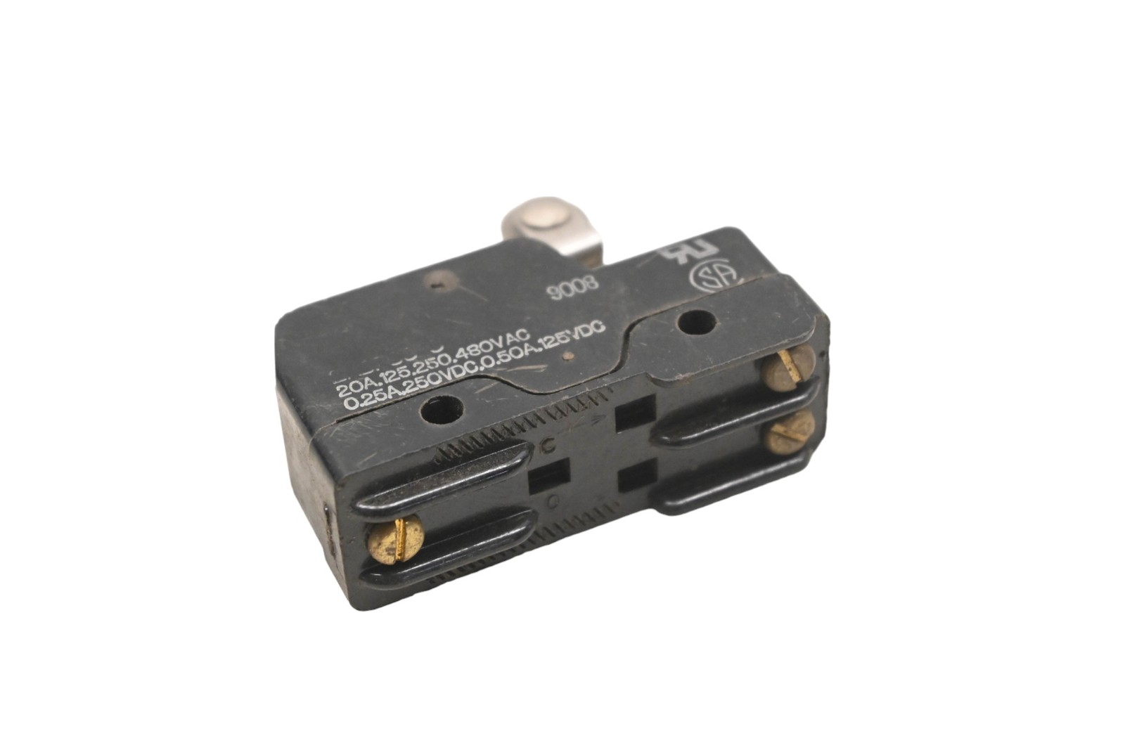Unimax 9008 20A-125/250/480VAC .25A-250VDC .50A-125VDC Microswitch With Roller