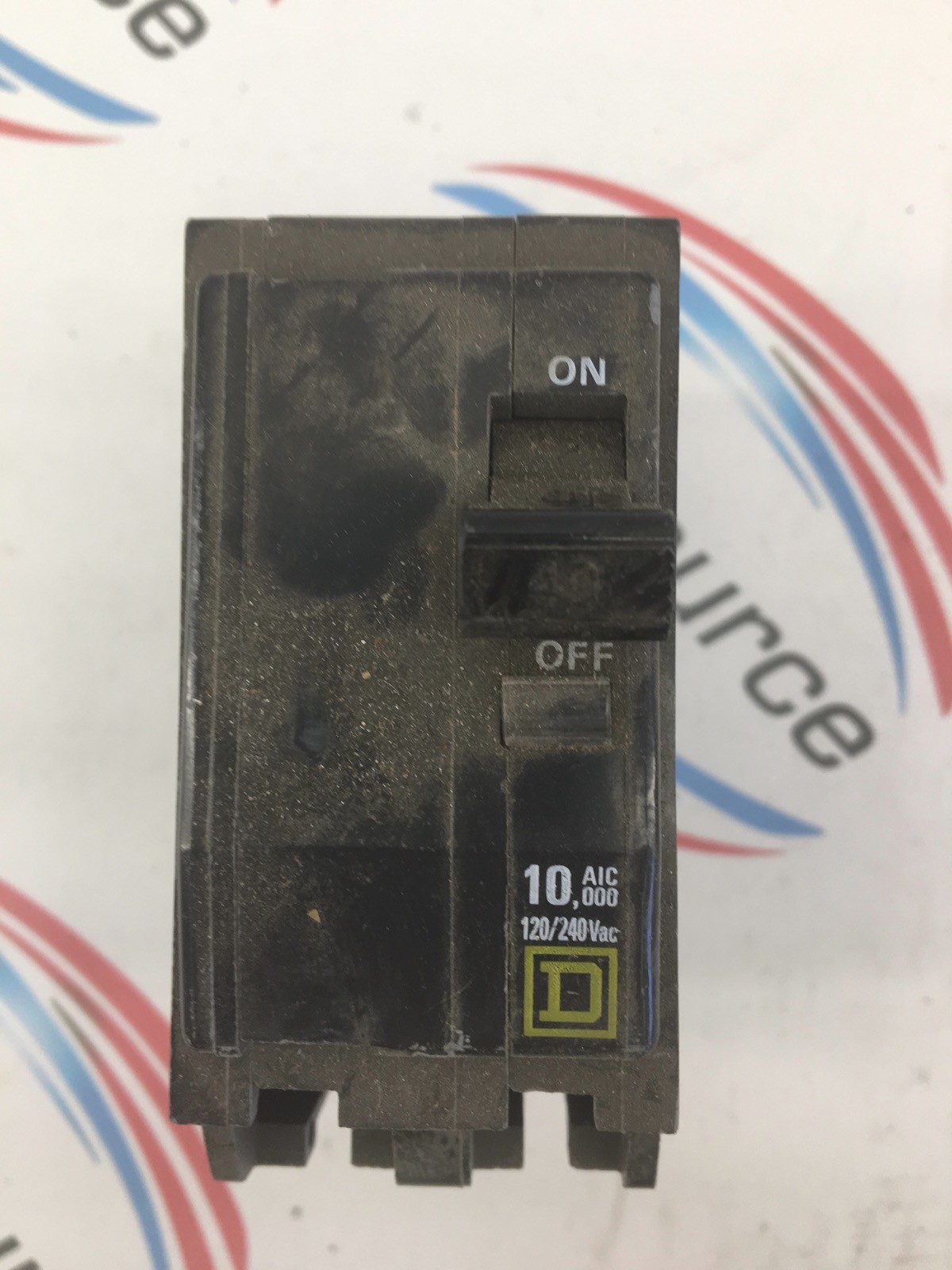 SQUARE D NE-3910 TYPE QO 2 POLE 120/240VAC CIRCUIT BREAKER