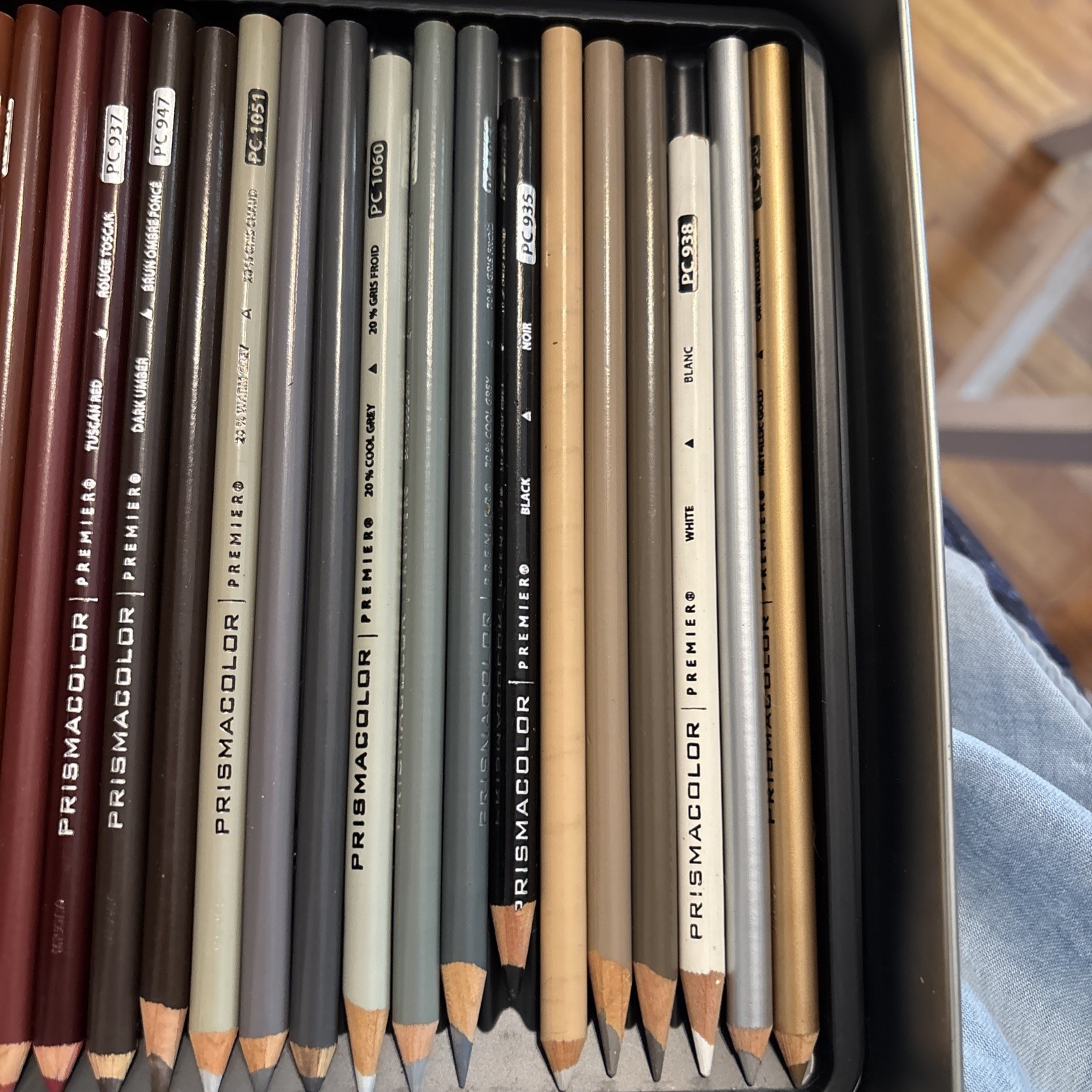 Sanford Prismacolor Premier Colored Pencils – Set of 72 pencils – used