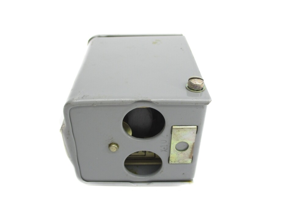 FURNAS ELECTRIC R327AR NSNP