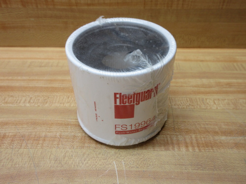 Fleetguard FS19964 Fuel/Water Separator, Filter (Pack of 3)