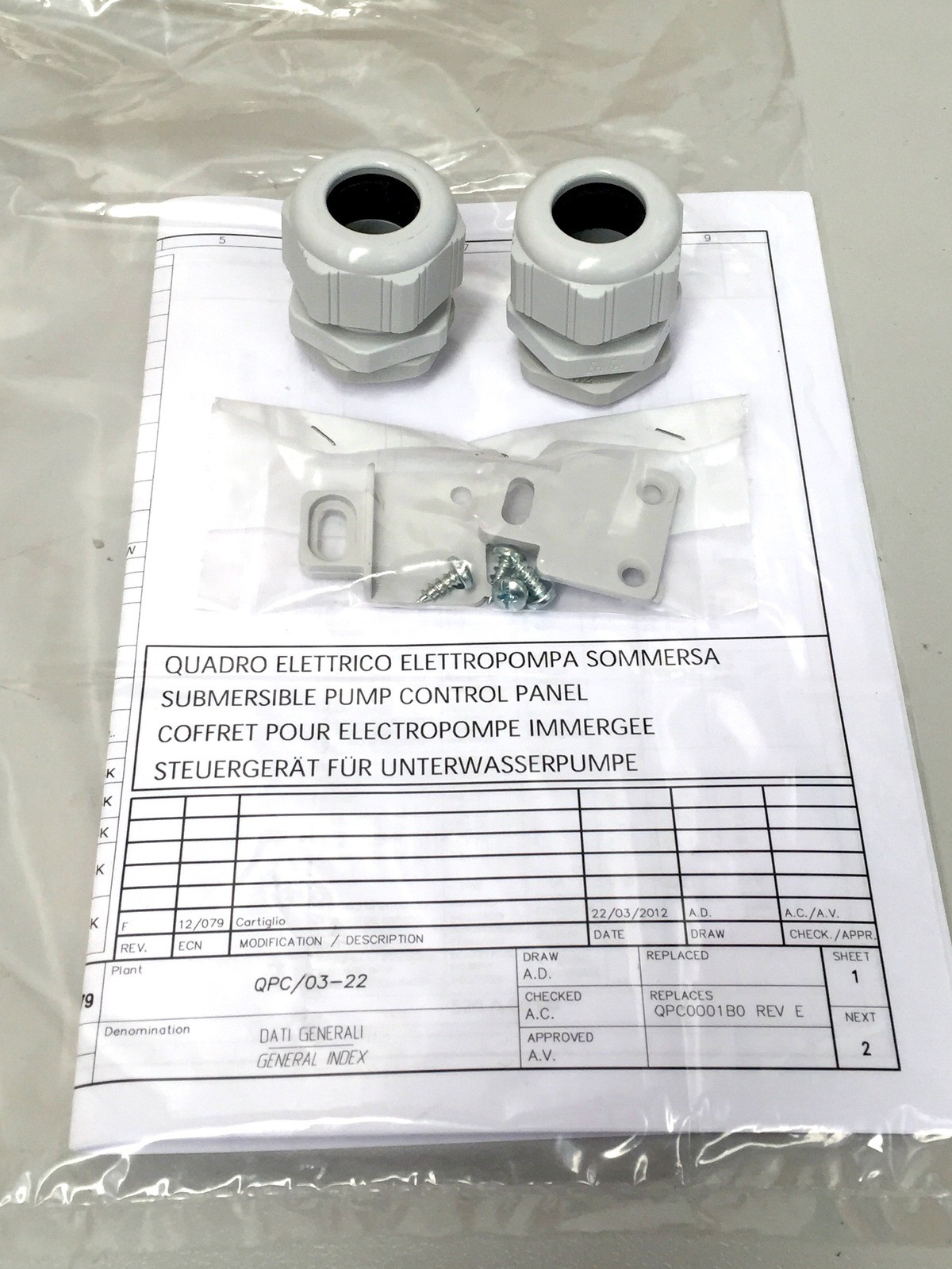LOWARA QPC/22 Quadro Pump Control Box 220-230V 1~50Hz 16A 70M IP54 for Borehole
