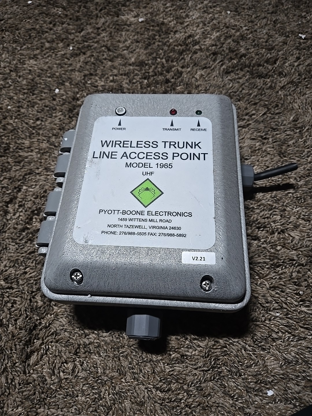 New PBE Pyott Boone Electronics Wireless Trunk Line Access Point Model 1965 UHF