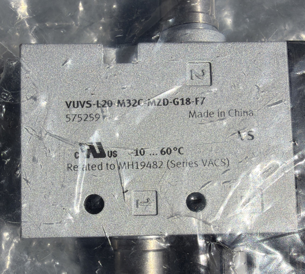 Festo VUVS-L20-M32C-MD-G18-F7 Solenoid Valve VUVS-L20-M32C-MZS-Q6-U3-F7-1C1