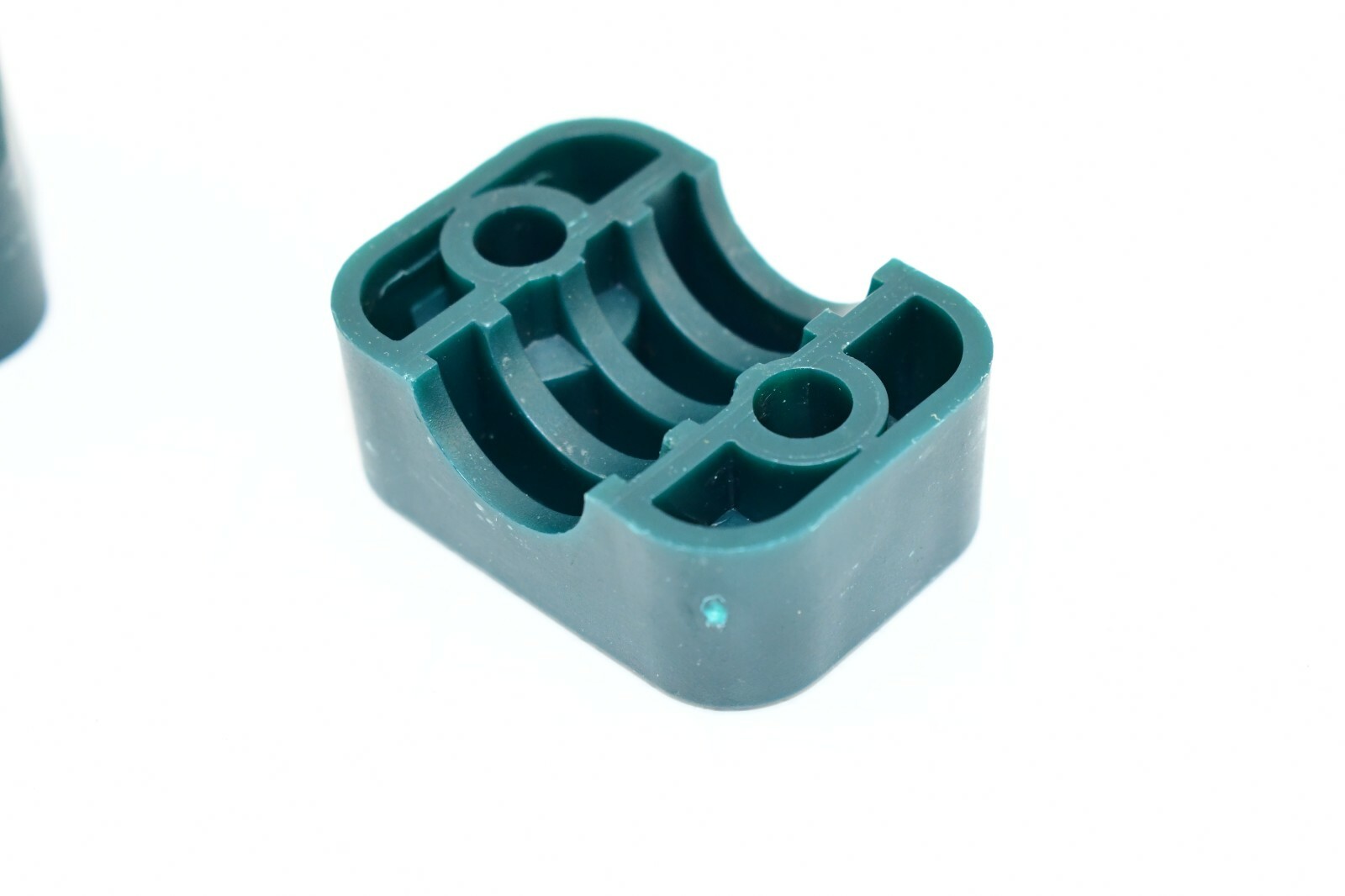(Pack of 25) – 212.7-PP : Stauff Plastic Clamp Set – 1130005237 – Gr. 2 Green