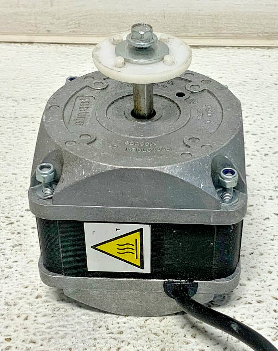 Ebmpapst M4Q045-DA13-E4 Induction Motor w/Fan 115V 50/60Hz 1.10A 80/25W 1550min
