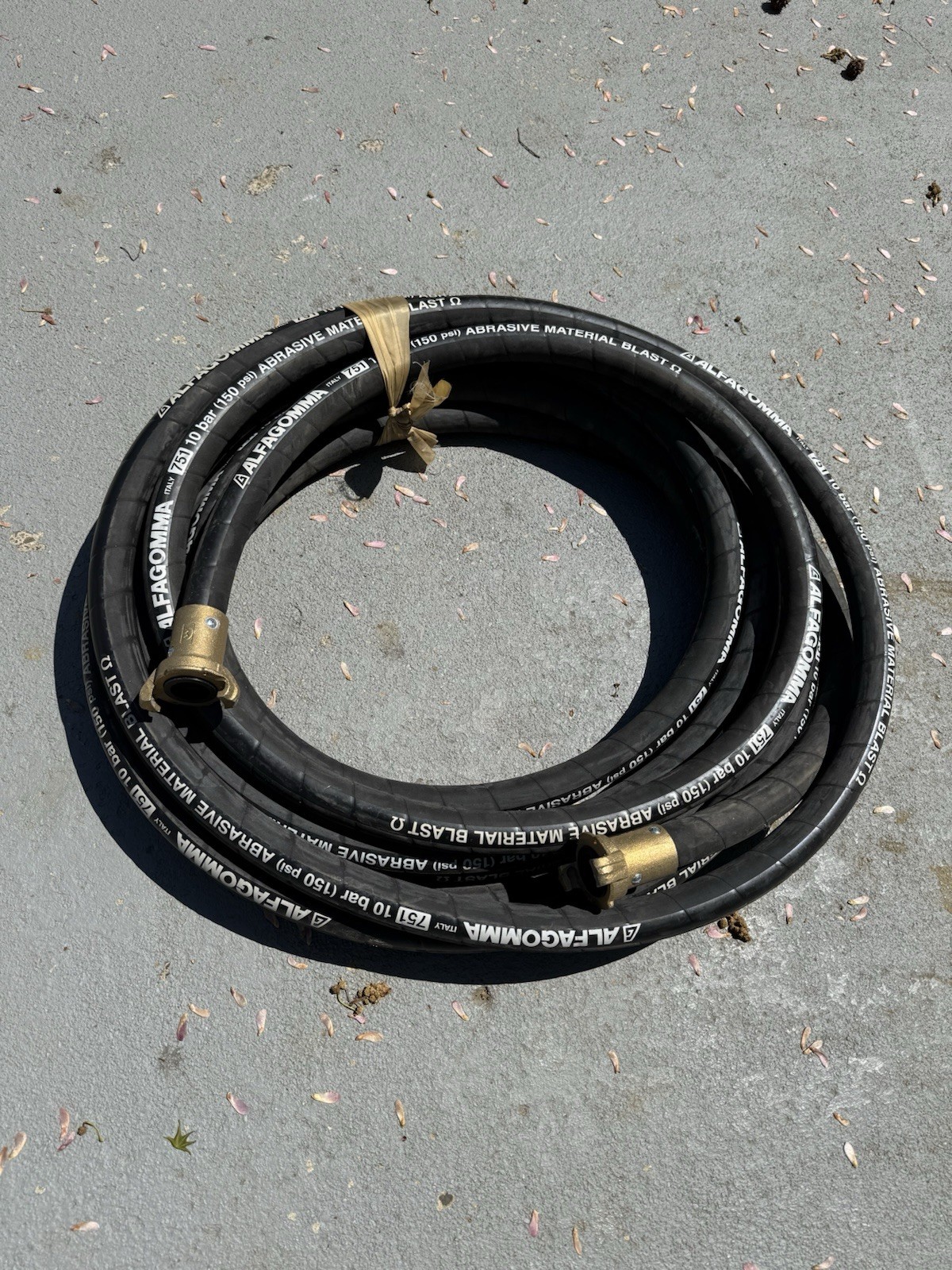 Alfagomma 751 10/BAR 150/PSI Hose Approx. 20’ W/ Adapters. New