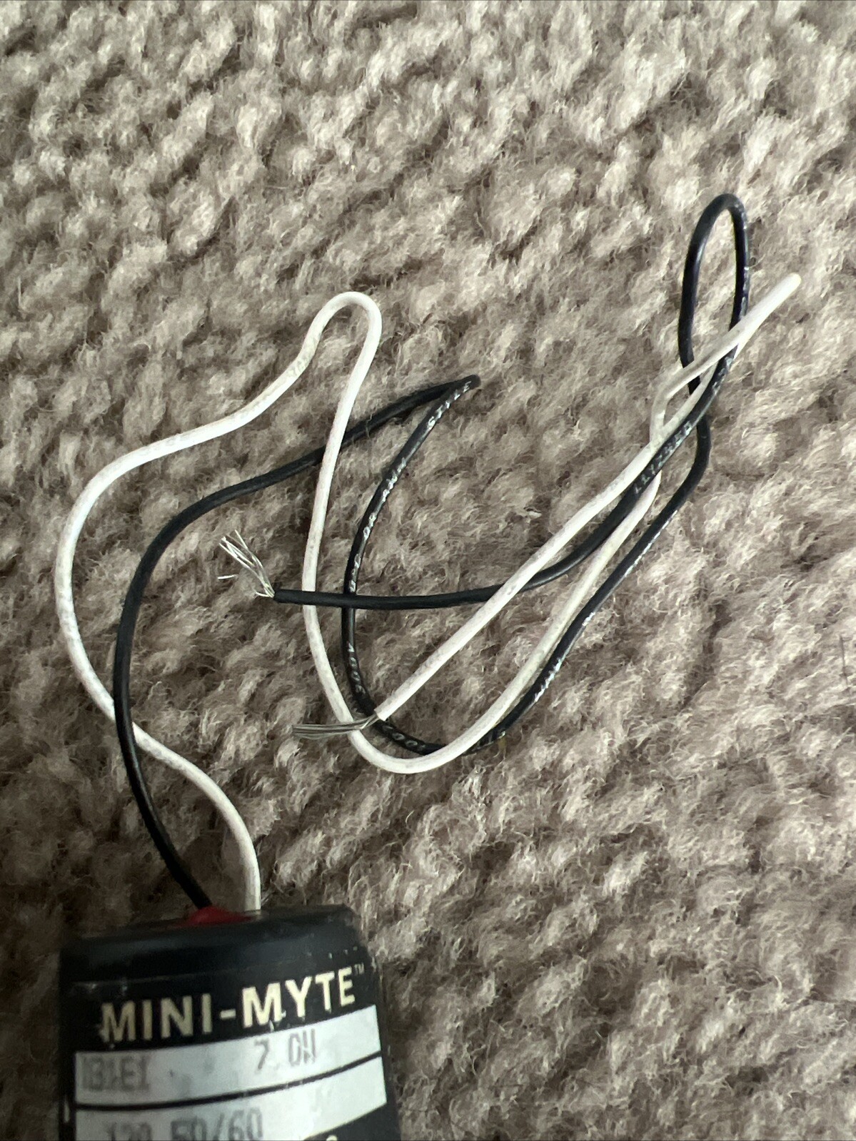 Humphrey Mini-Myte 31E1 Solenoid Valve With Wires.