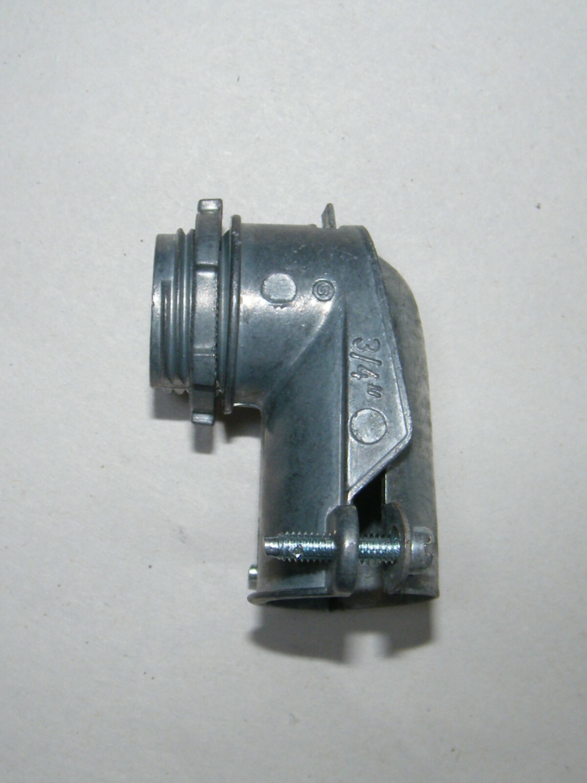 (20) CONDUIT FITTINGS CLAMP STYLE 90 DEGREE 3/4″ CONNECTOR