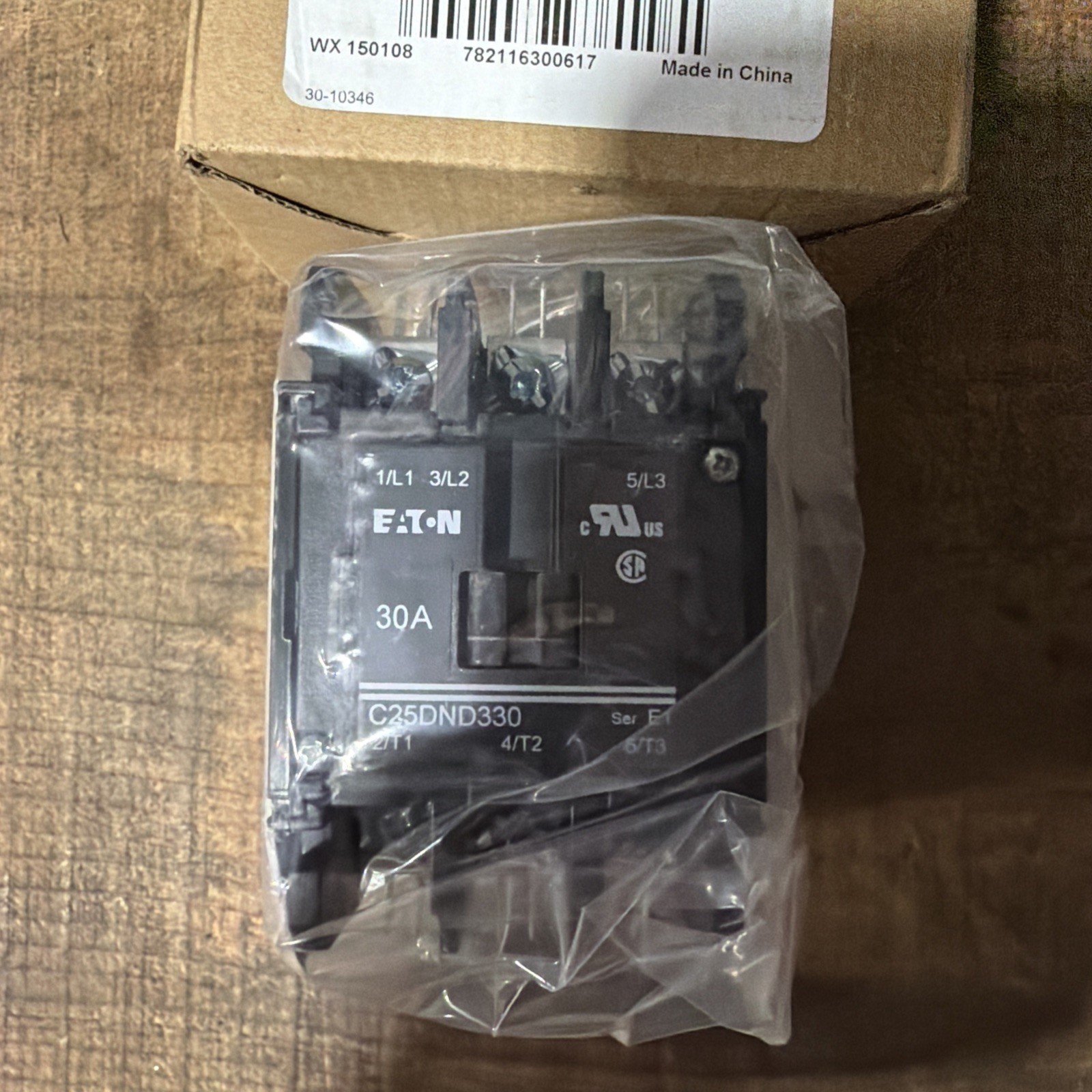 EATON C25DND330B Definite Purpose Contactor, New, 208/240V Coil