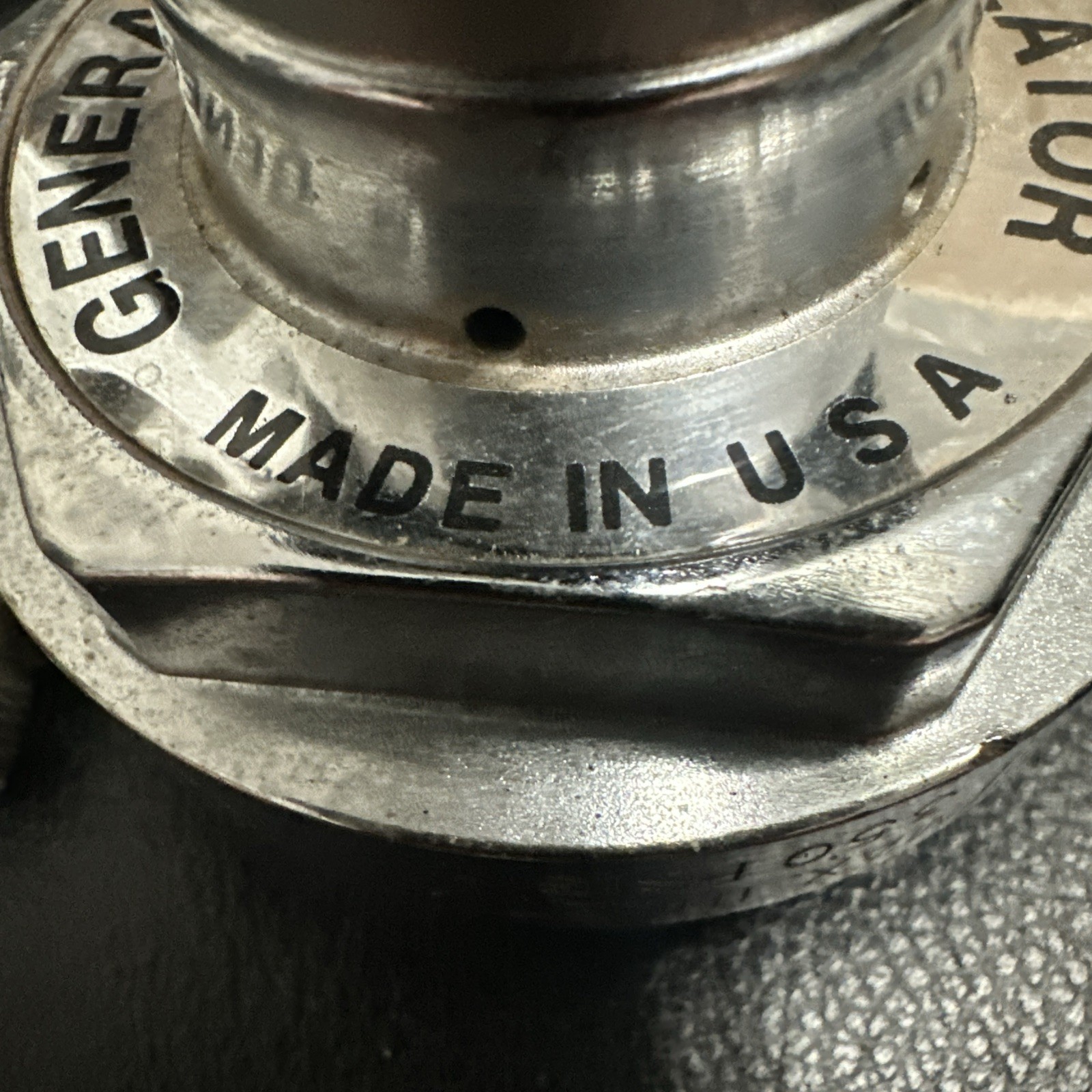 OSC HPL270C High Purity Compressed Gas Regulator, Max Inlet Pressure 350psig