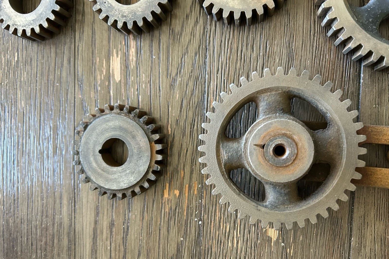Vintage Lathe / Milling Machine Change Gear Set 1-1/4″ Bore & Two Other Gears