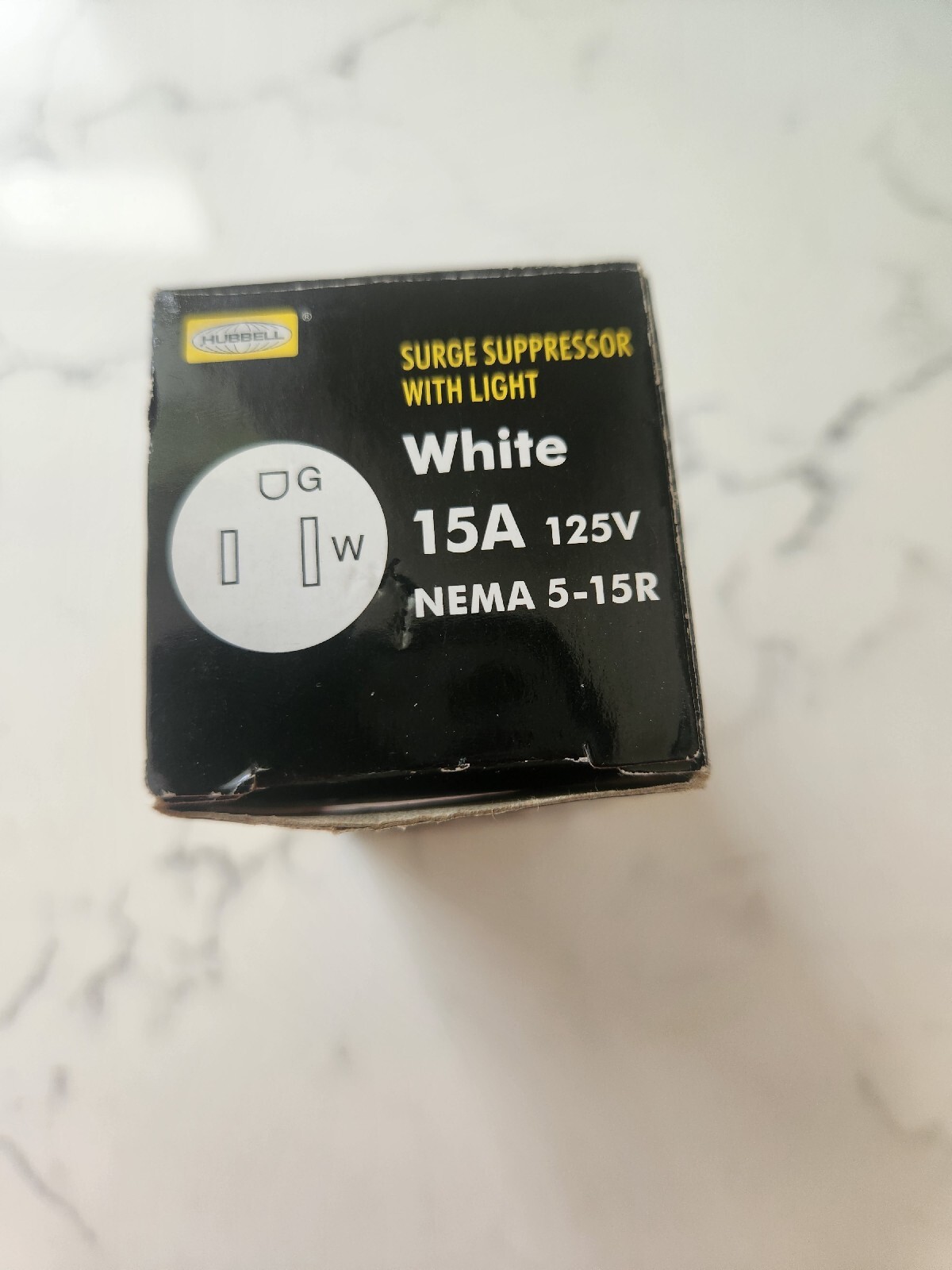 Hubbell Commercial Duplex Outlet 15A Nema 5 Surge Suppressor 5260WSAZ WHITE NEW