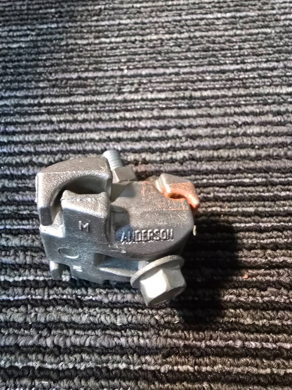 (QTY 10) HUBBELL LC811AXB 1-1/4 in. Connector, Parallel Groove, Aluminum Alloy