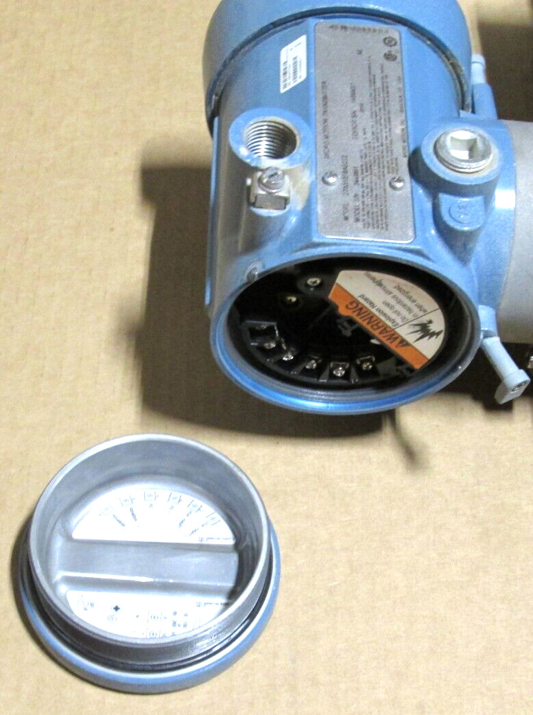 MICRO MOTION, 2″ X 1-1/2″ RF 600#, R200S420NCAAEZYZZ, W/ 2700I12ABAEZZZ, USED