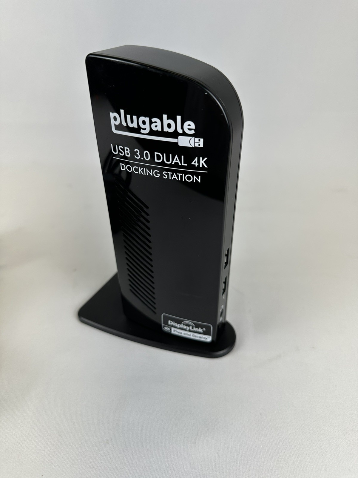 Plugable UD-6950 USB 3.0 Dual 4K Docking Station