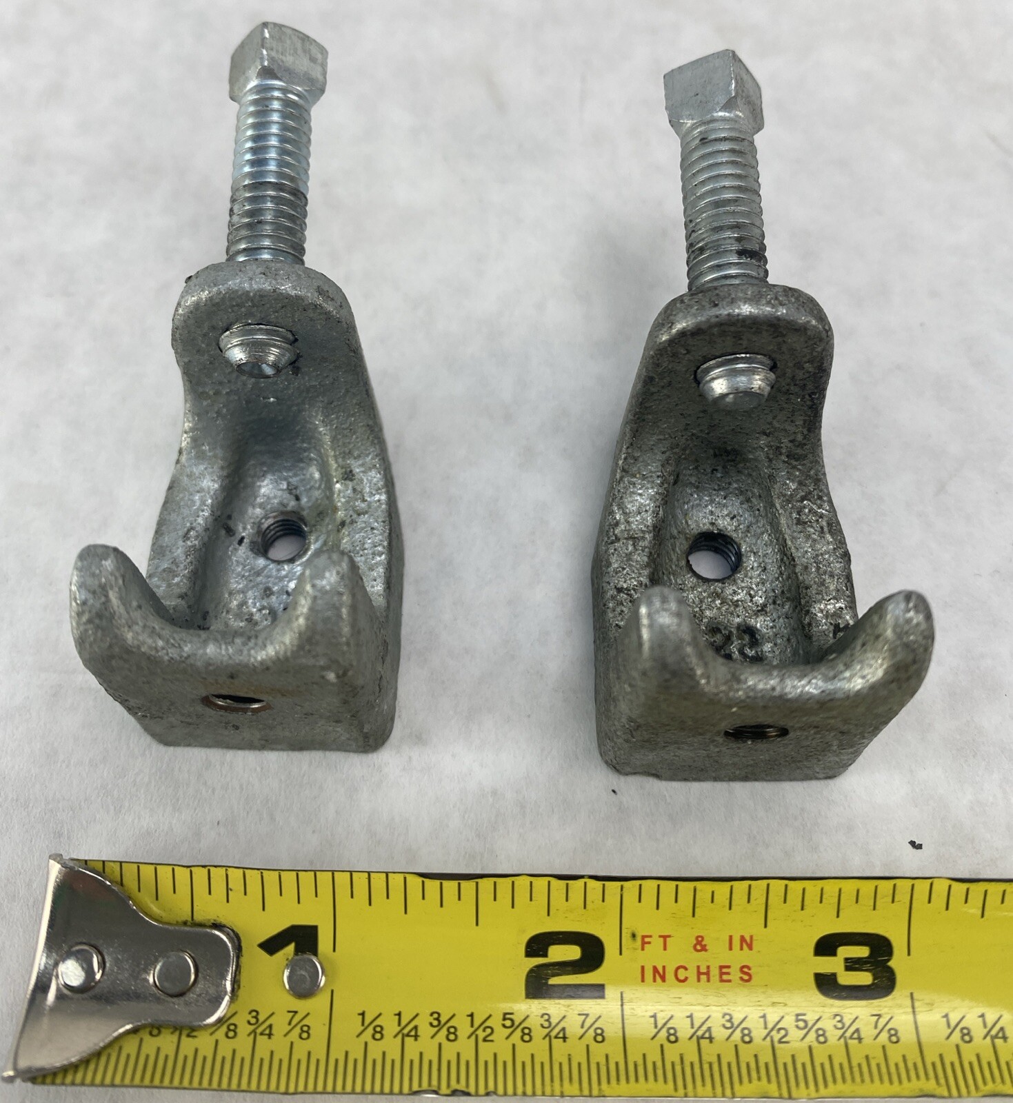 Steel Beam Clamps 0.75 inch U Trough with 3/8″ Mount Hole (Lot of 2)