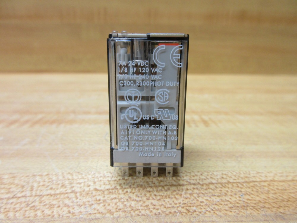 Allen Bradley 700-HC14Z24-4-24V DC Relay 700-HC14Z24-4-24VDC Ser. D (Pack of 3)