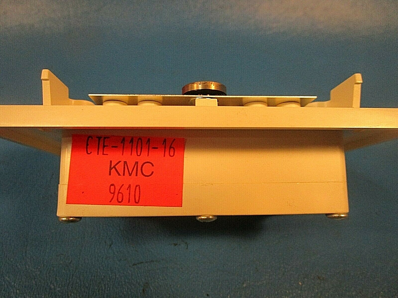 KMC CTE-1101-16 Controls Thermostat
