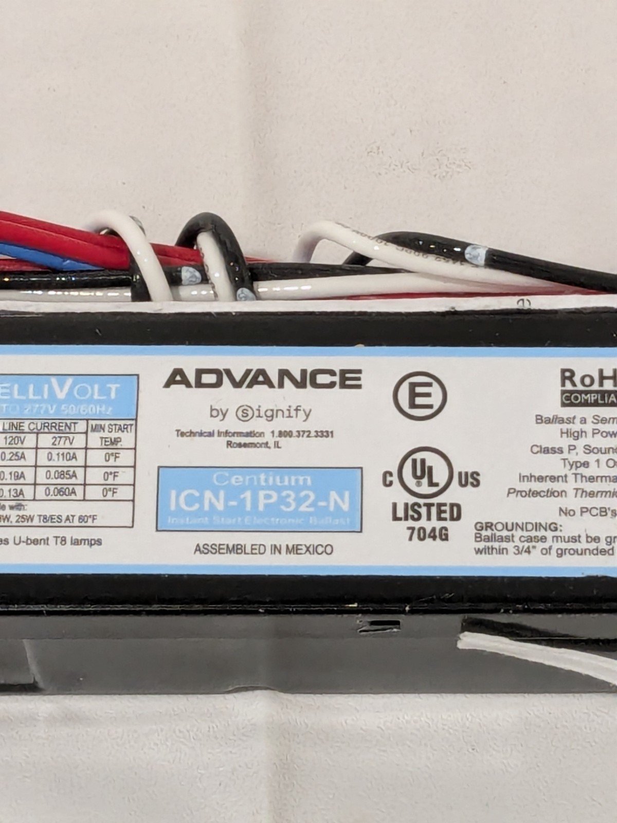 Advance Centium Electronic Fluorescent Ballast,120-277 Volt ICN-1P32-N