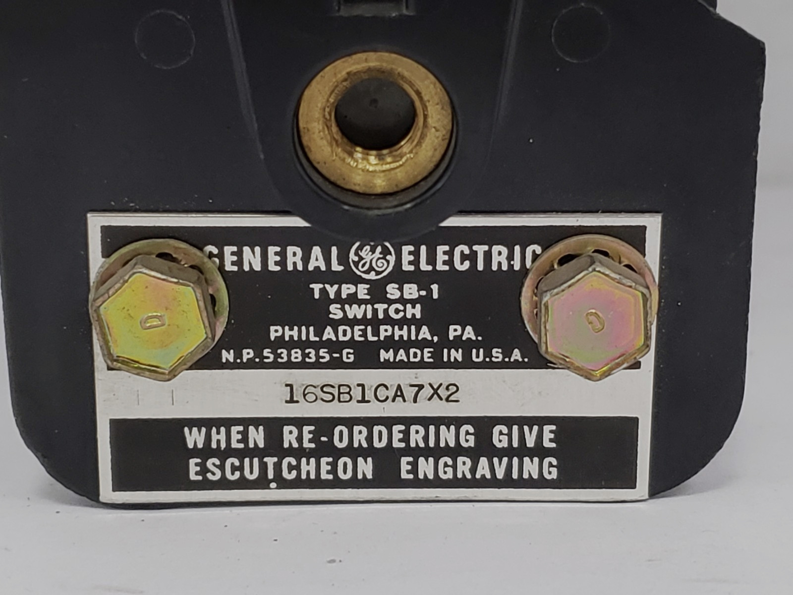 GENERAL ELECTRIC 16SB1CA7X2 ROTARY CAM SWITCH TYPE SB-1 3 POSITION