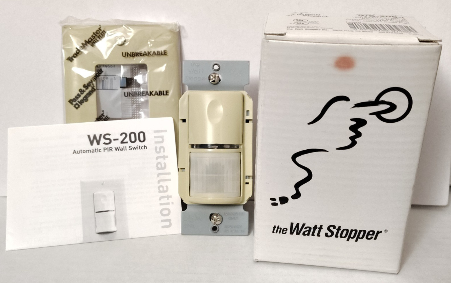 Watt Stopper WS-200-I PIR Automatic Wall Switch 120-277 VAC 60 Hz Ivory Open Box