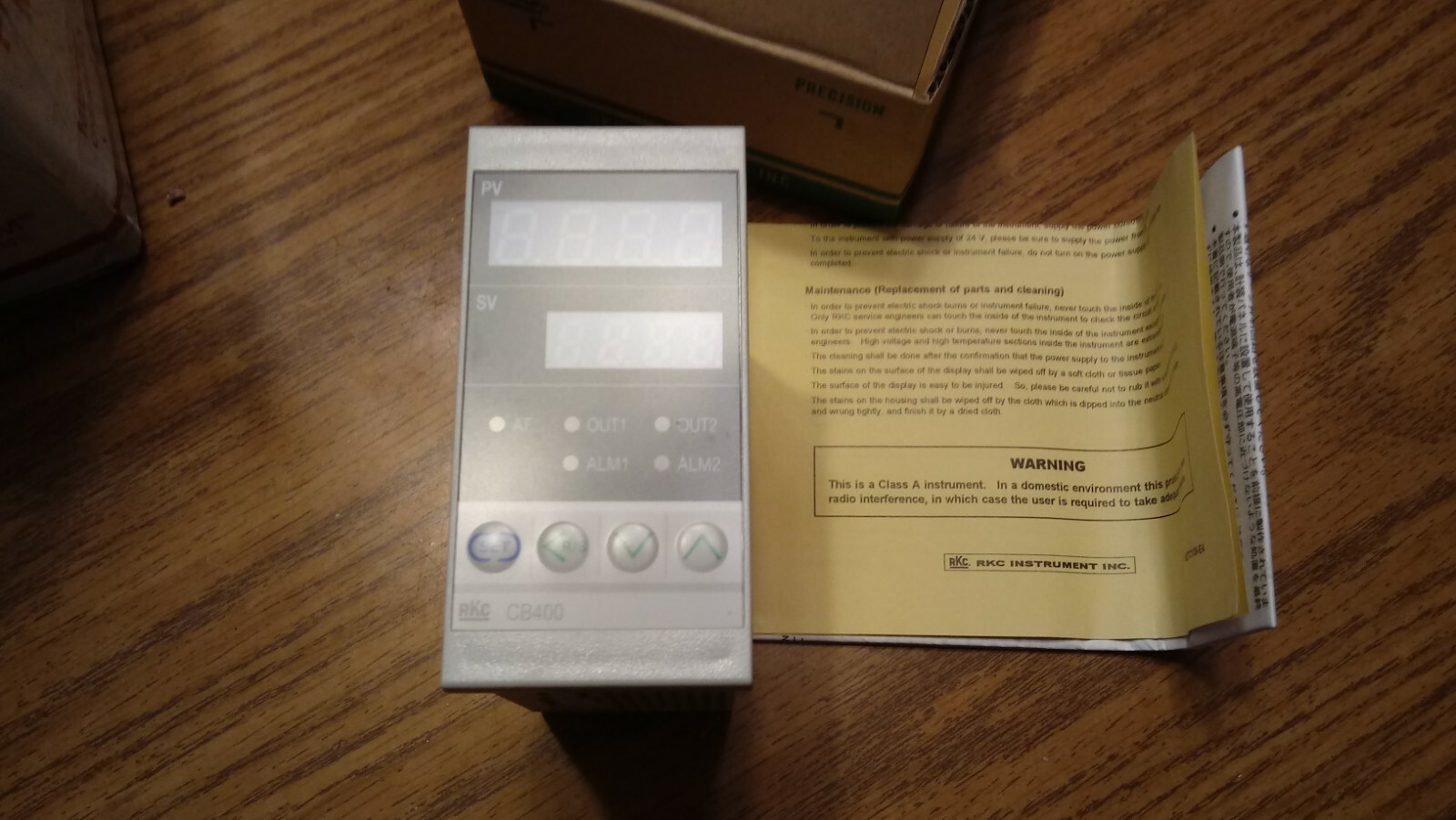 New RKC CB400 CB400FK02-M*NN-NN/N Temperature Controller