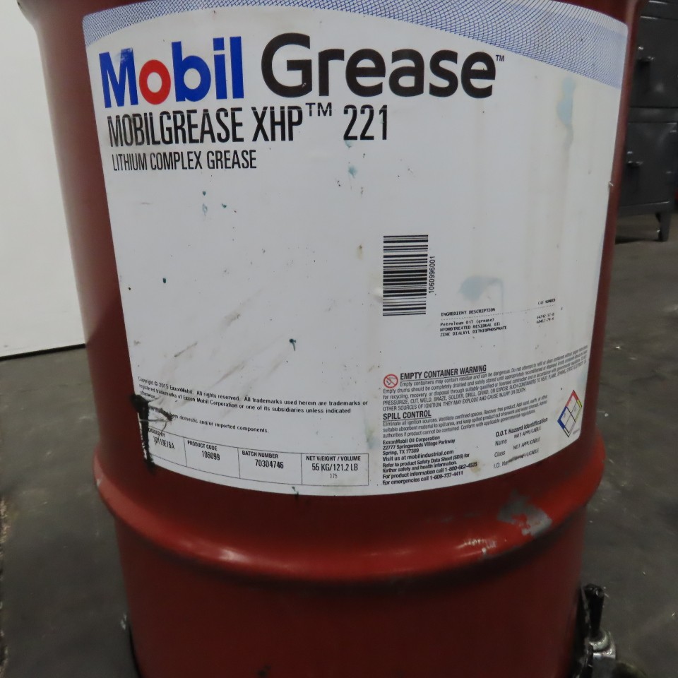 Mobil XHP 221 40LB Lithium Complex Grease W/ Lincoln 81384 Hand Pump & Dolly