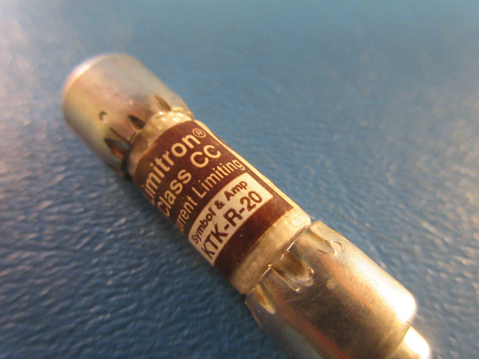 Lot of 2 Bussmann KTK-R-20 Limitron Fuse, Current Limiting, 600 Volts, 20 AMP