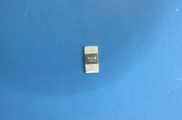 DALE/VISHAY WSL-2512 0.003 1% Qty of 300 per Lot RES 2512 .003 1W 1% SM TnR
