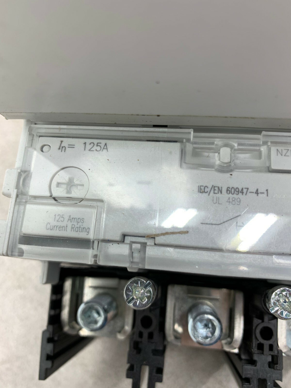 NEW EATON MOELLER 125AMP BREAKER WITH SYNCHRONIZED REMOTE OPERATOR NZM 2-XR