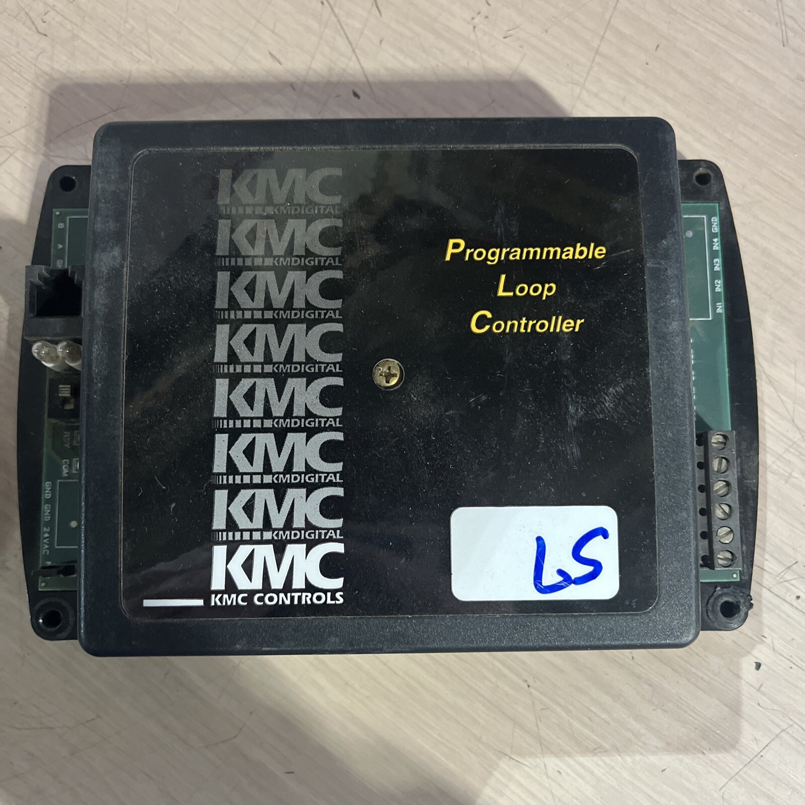 KMC PROGRAMMABLE LOOP CONROLLER KMD-7301 *