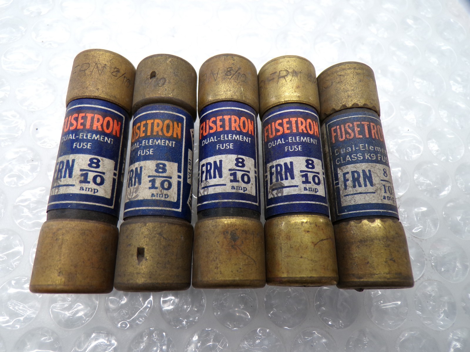 FUSETRON FRN-8/10 FUSE LOT OF 5 NSNP