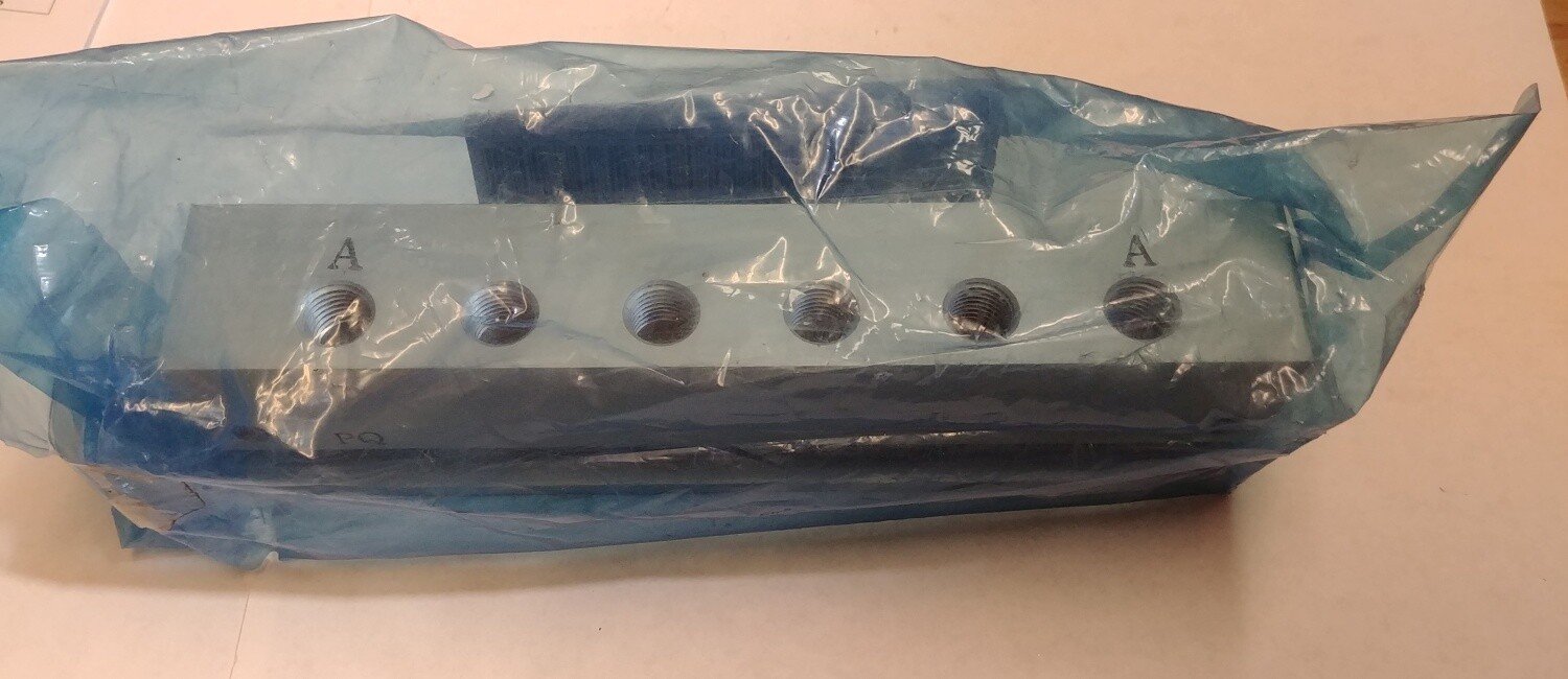 SMC VV3P3-42-063-02T VP Valve Manifold Type 42 6 Port 1/4″ FNPT