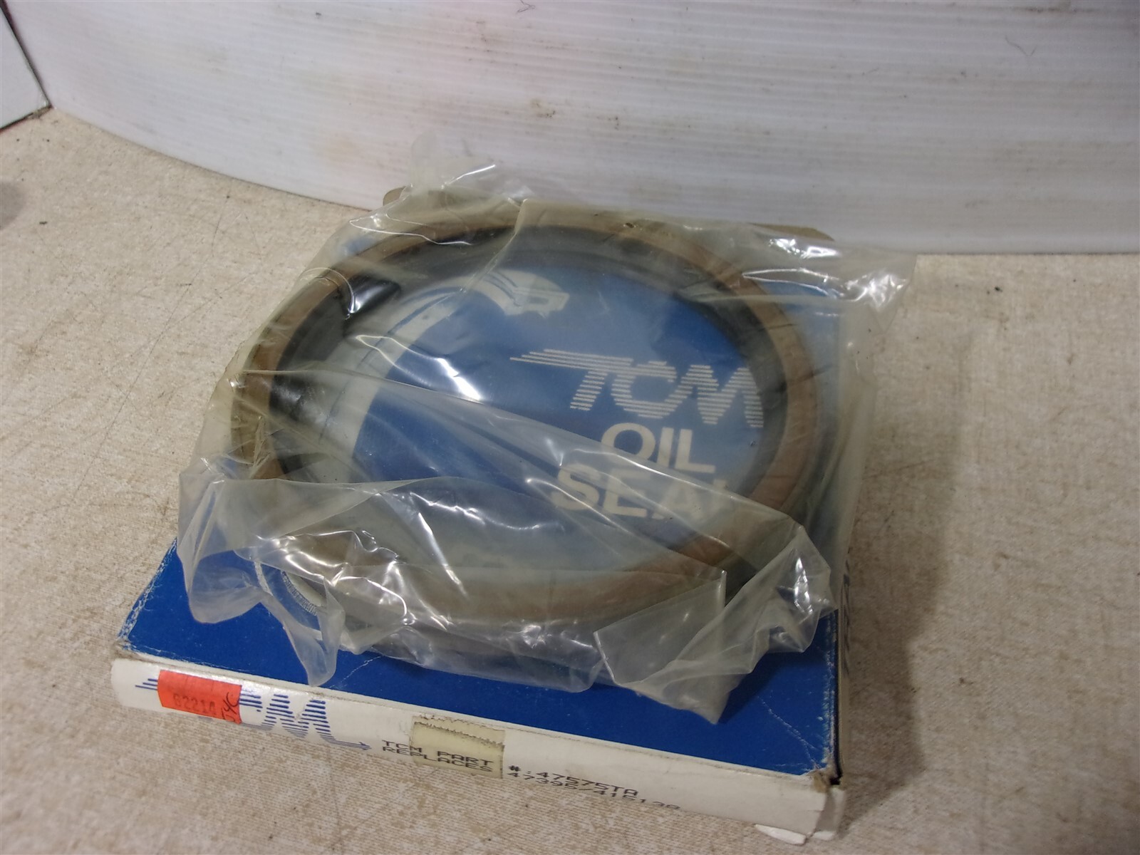 NEW Oil Seal TCM 47575TA #5 *FREE SHIPPING*